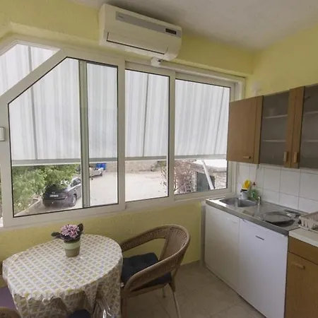 In With Sea View, Balcony, Air Conditioning, Wifi *