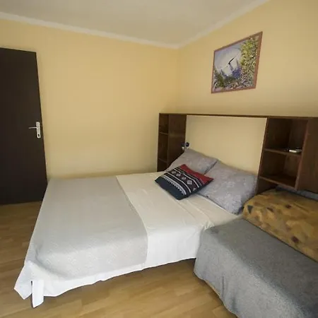 Appartement In With Sea View, Balcony, Air Conditioning, Wifi